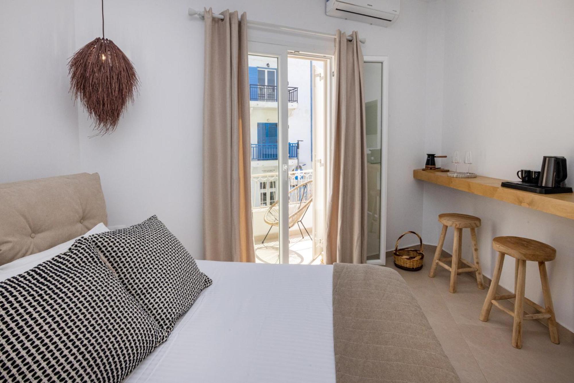 Alora Suites Tínos Quarto foto